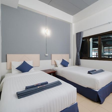 C4 Resort Тау Экстерьер фото