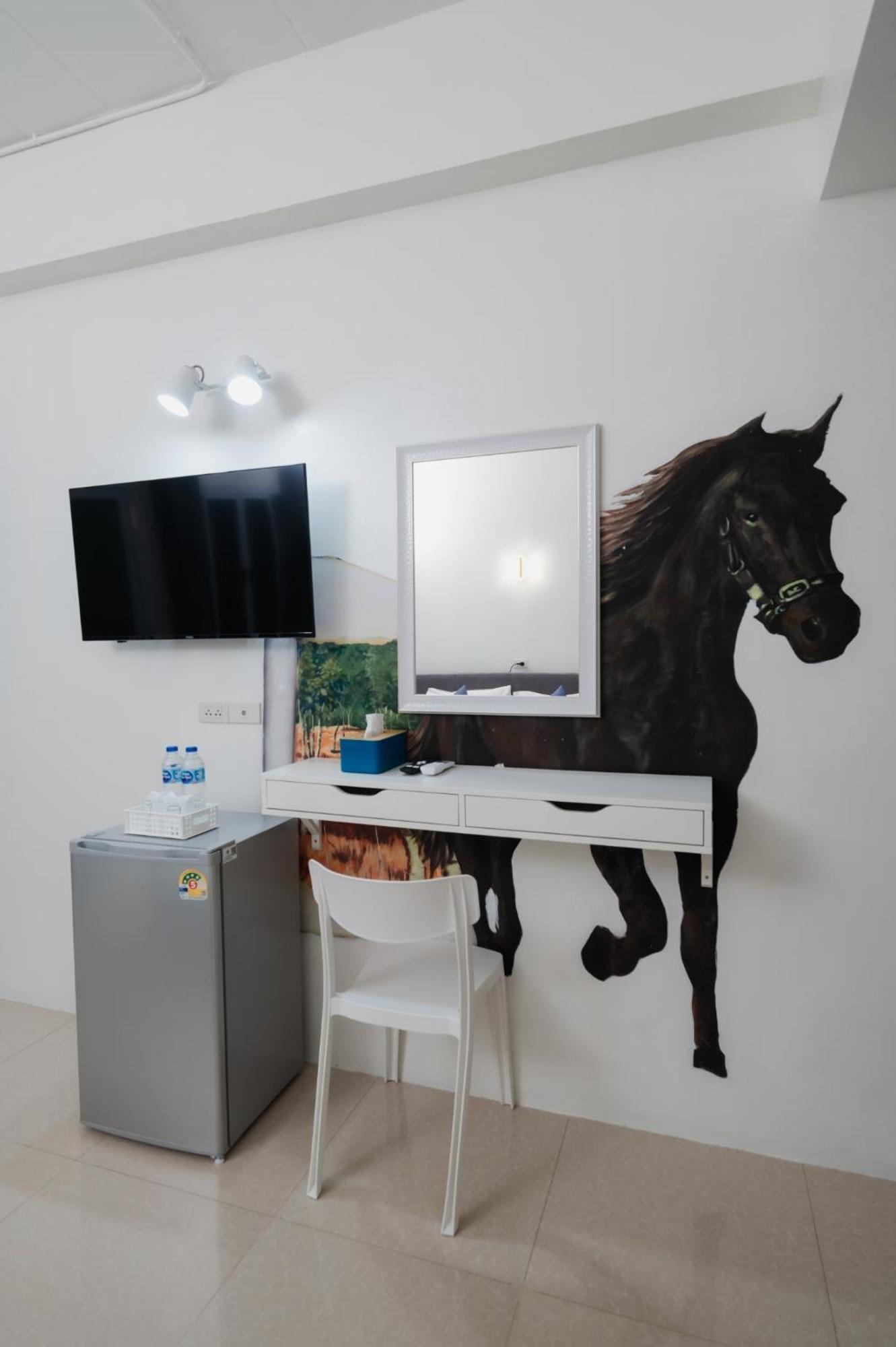 C4 Resort Тау Экстерьер фото